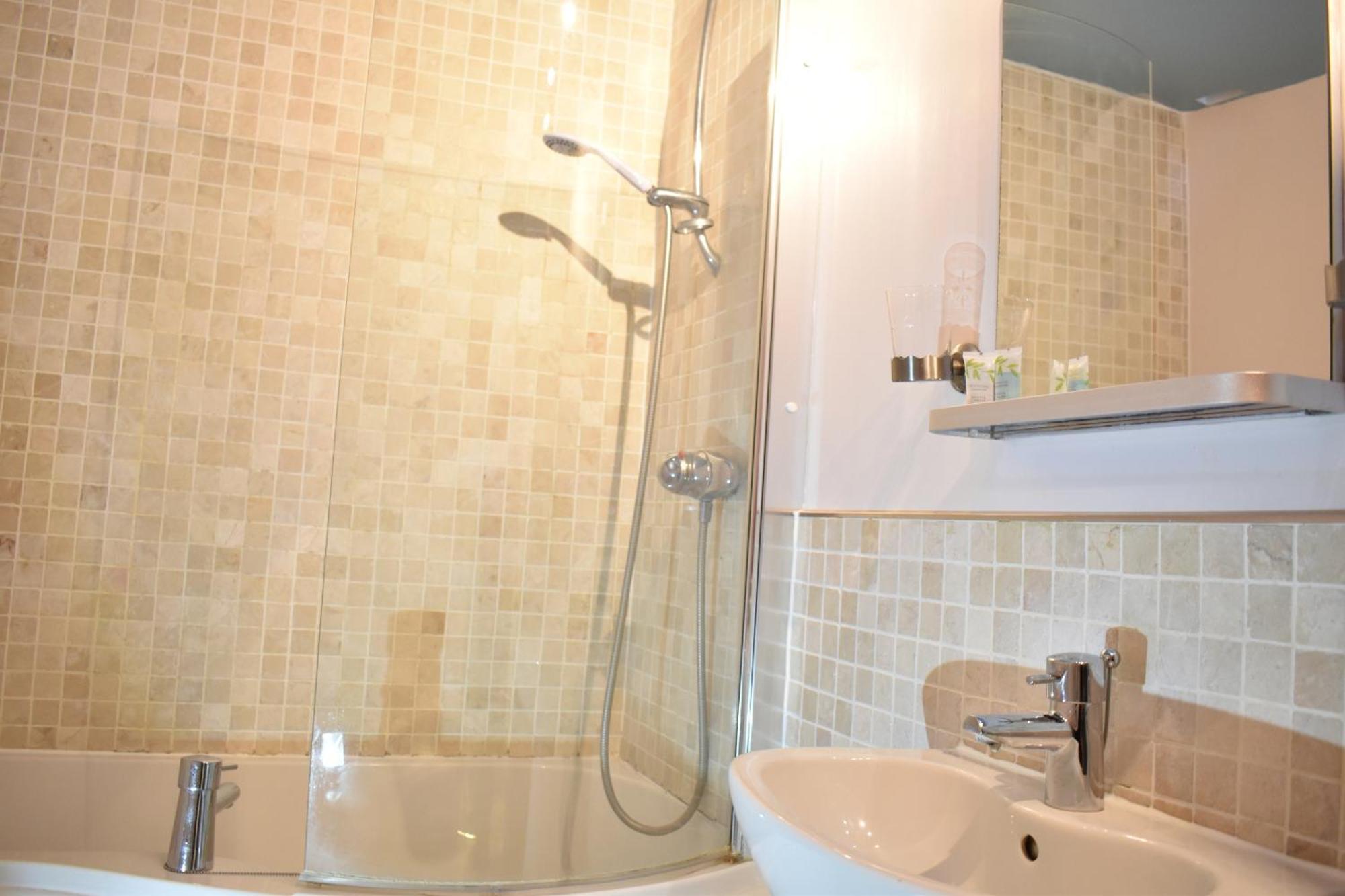 Davenford Cotswold Gardens Bed and Breakfast Stow-on-the-Wold Εξωτερικό φωτογραφία